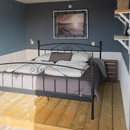 Huis Duinzicht Holiday home