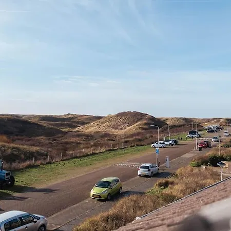 Holiday home Huis Duinzicht